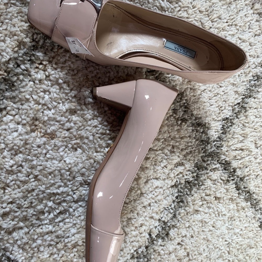 Prada size 39 1/2 light pink heels